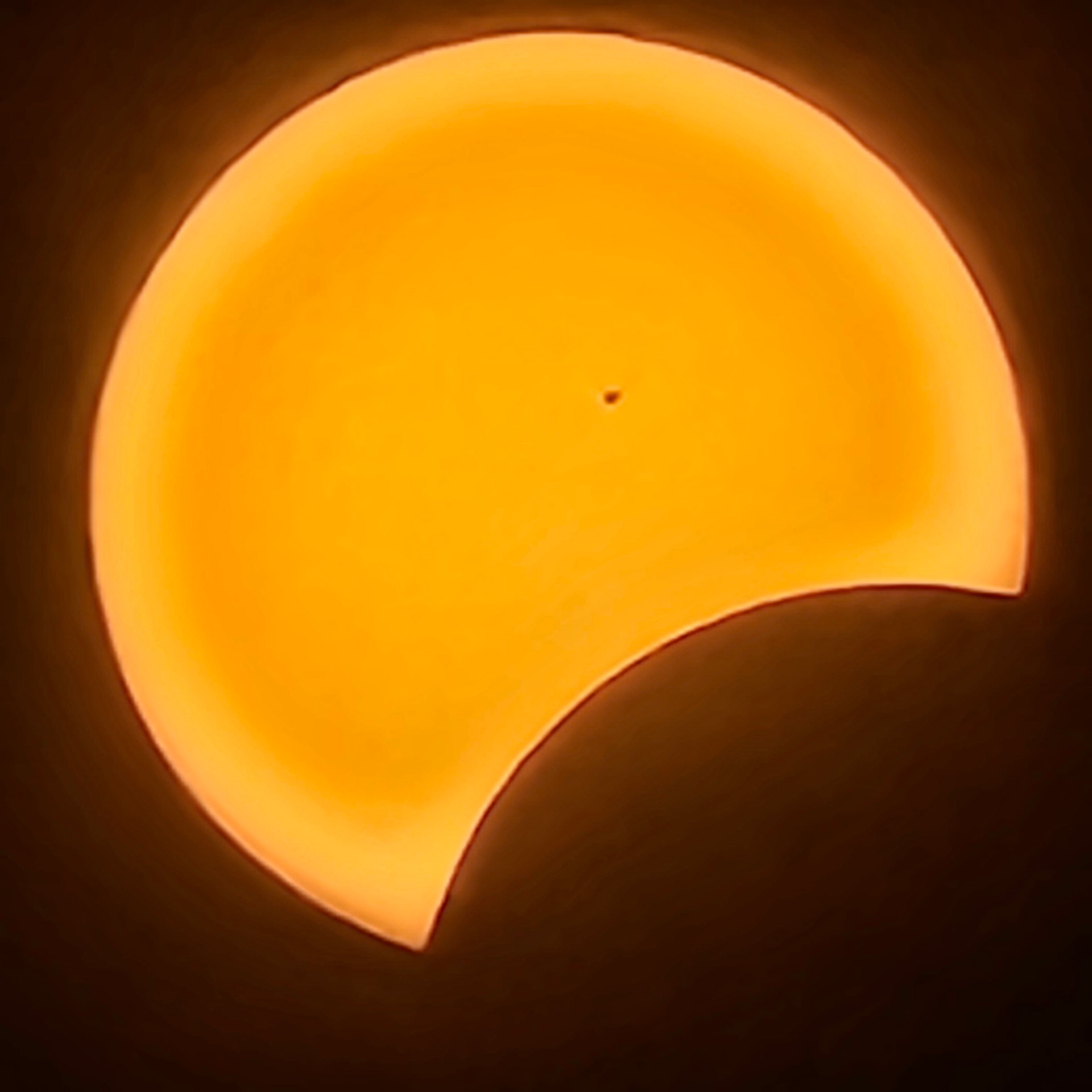 LayerZero Partial Eclipse